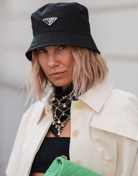 Bucket hat: dallo street style 7 idee per sfoggiarlo con stile