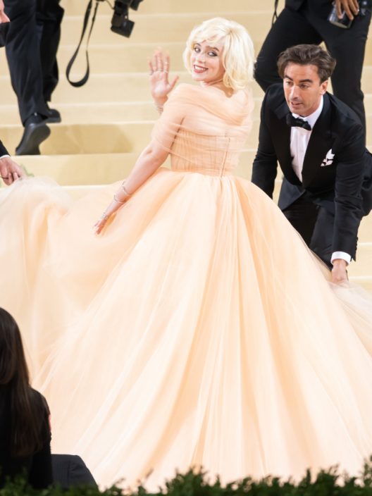 Met Gala 2021: sul red carpet si celebra la moda americana. Tutti i look