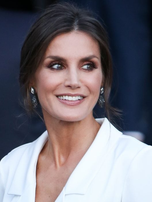 Letizia di Spagna: lo stile della regina dei look low-cost