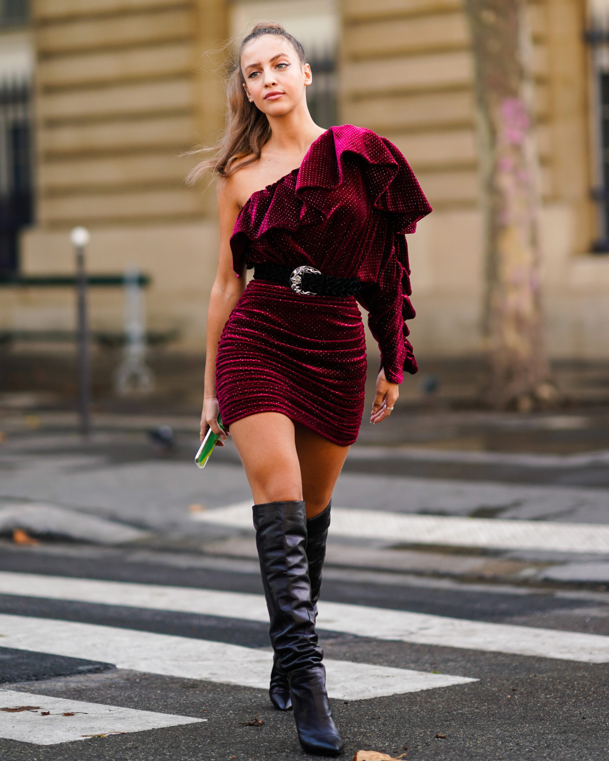 Velluto 2022: i look a tutto velvet per Natale e Capodanno - The Wom Fashion