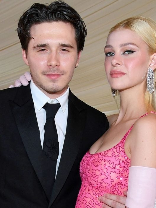 Brooklyn Beckham e Nicola Peltz hanno detto sì. E il matrimonio è stato una favola fashion