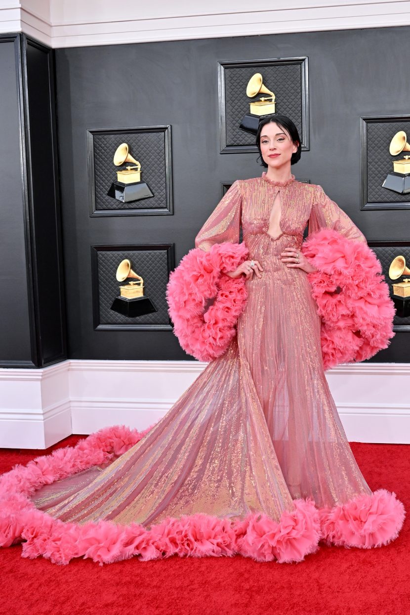 St. Vincent look grammy awards 2022