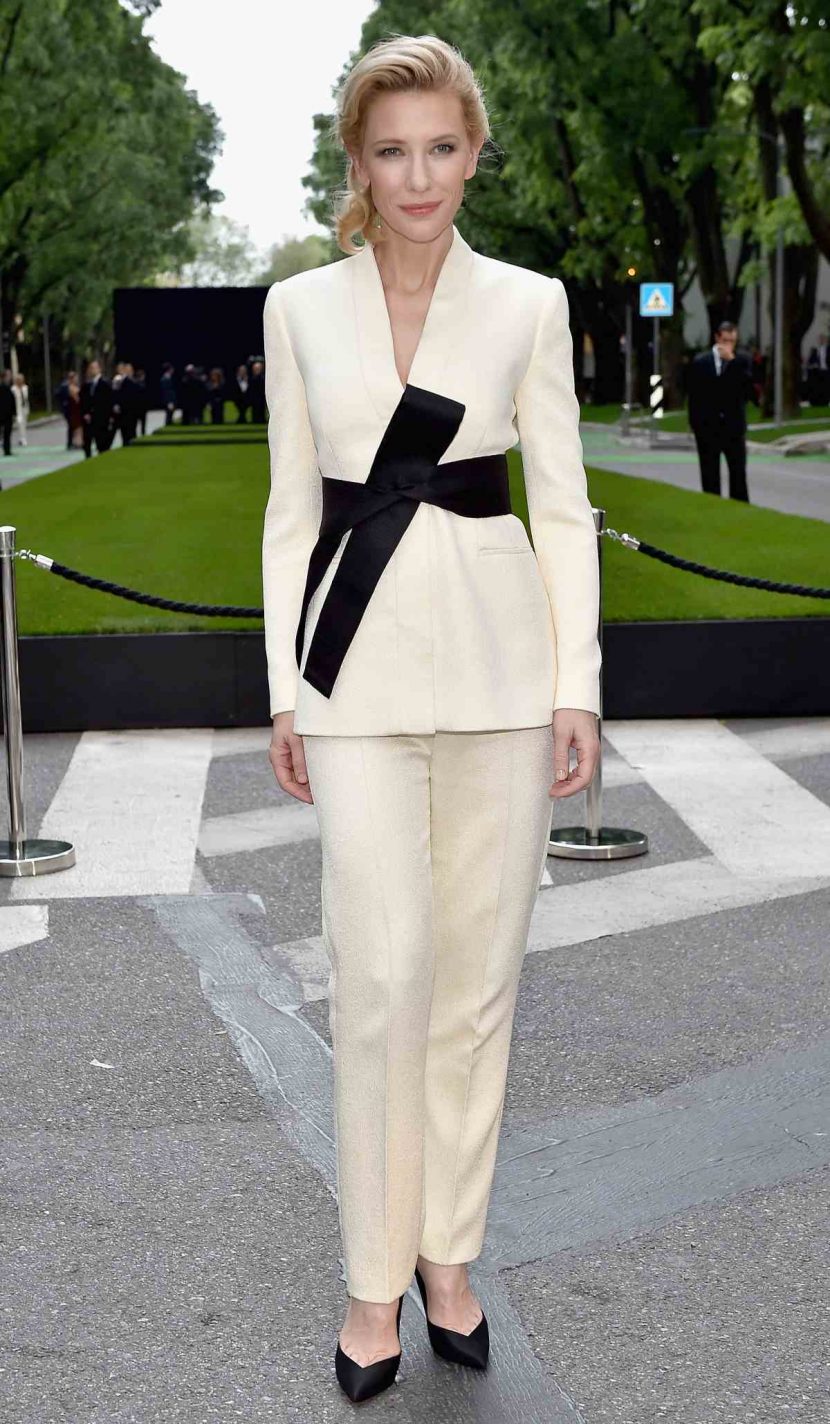 Cate Blanchett in tailleur pantalone bianco