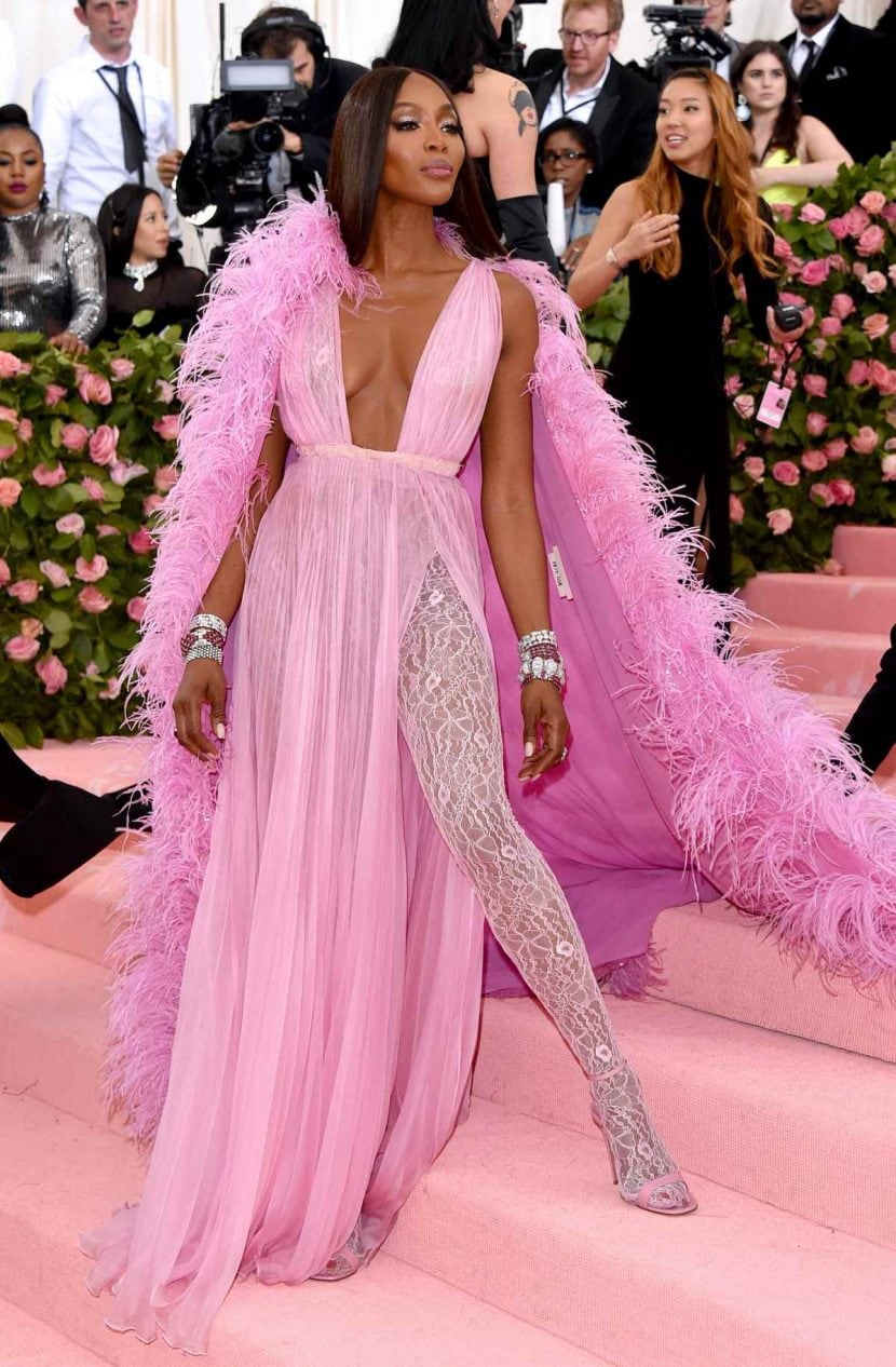 Naomi Campbell in rosa al MET Gala 2019