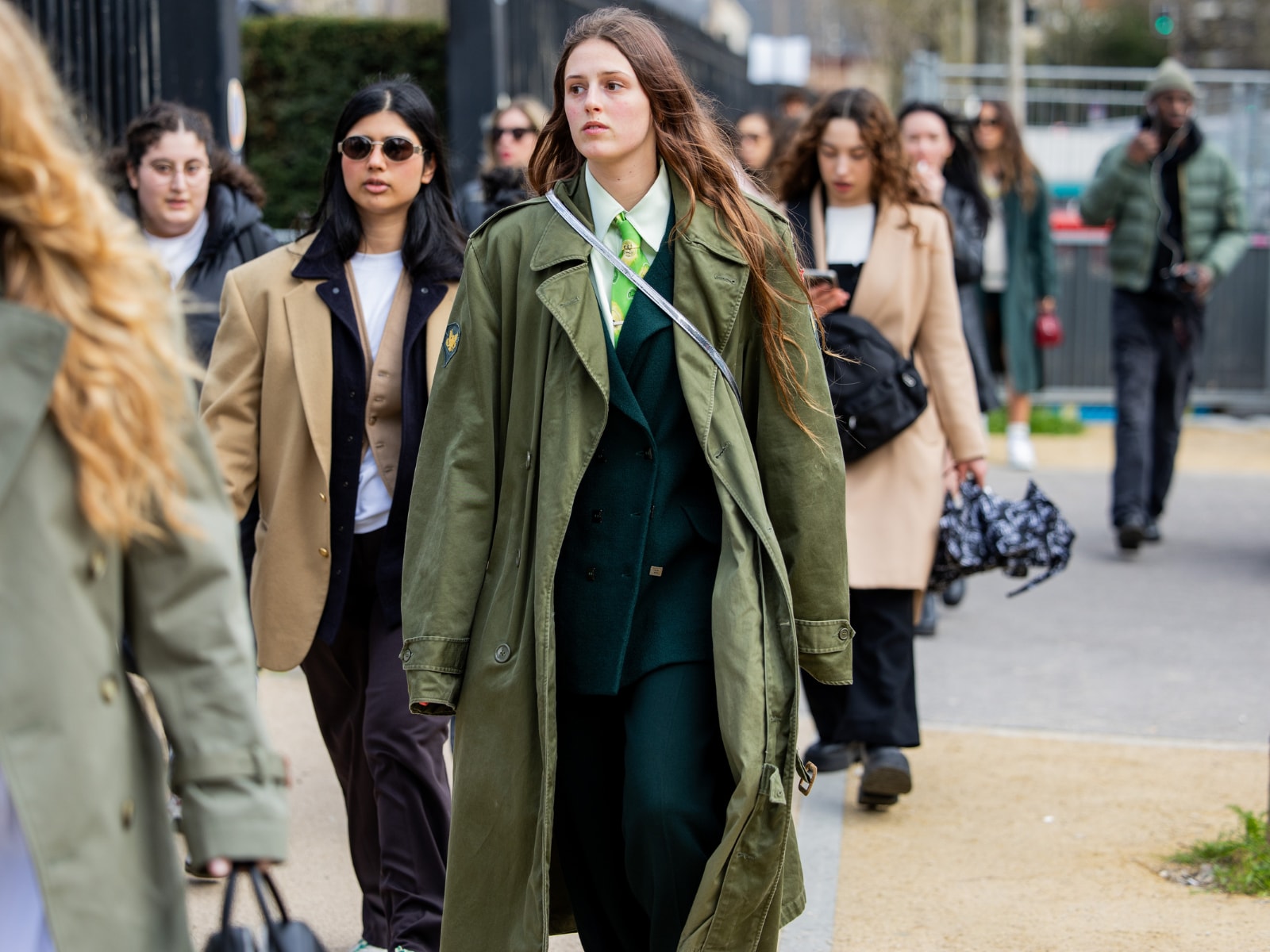 Buona notizia (?): sta arrivando la trench season 