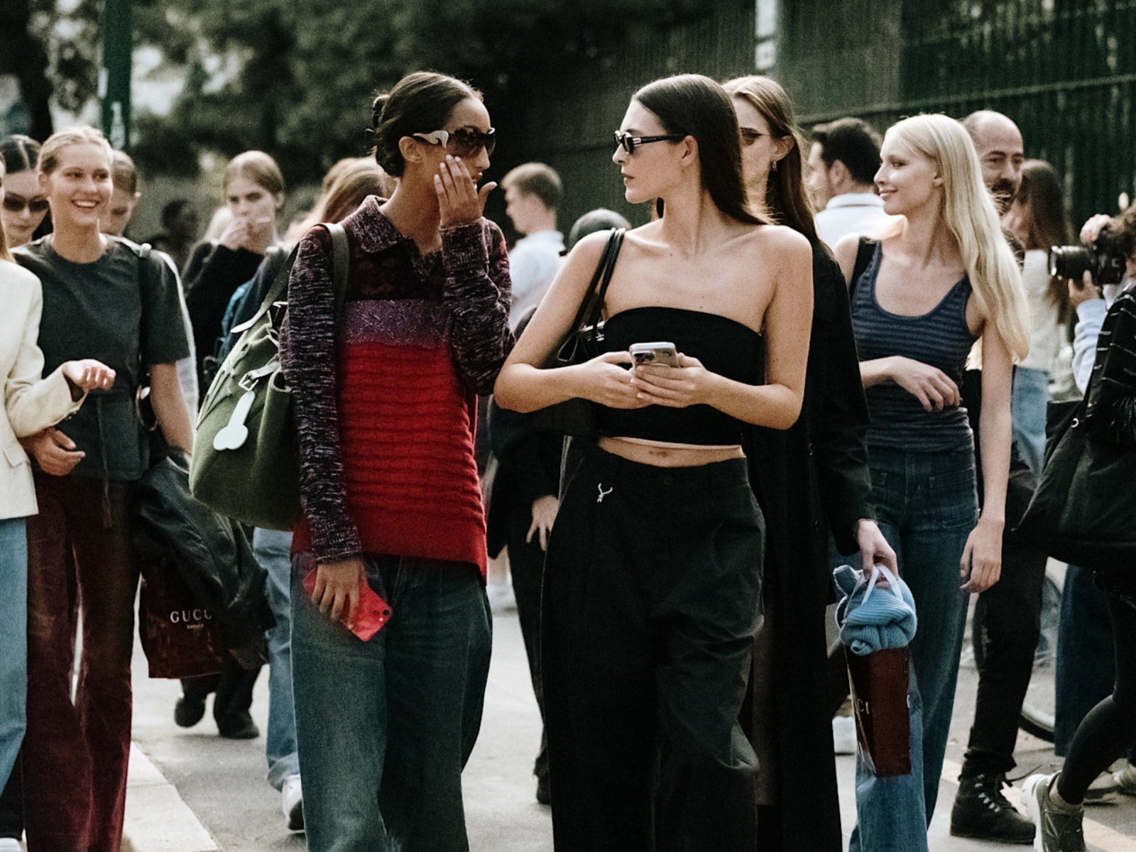 Gli street-style della Milano fashion week? Ci hanno fatto dire: «wow!»