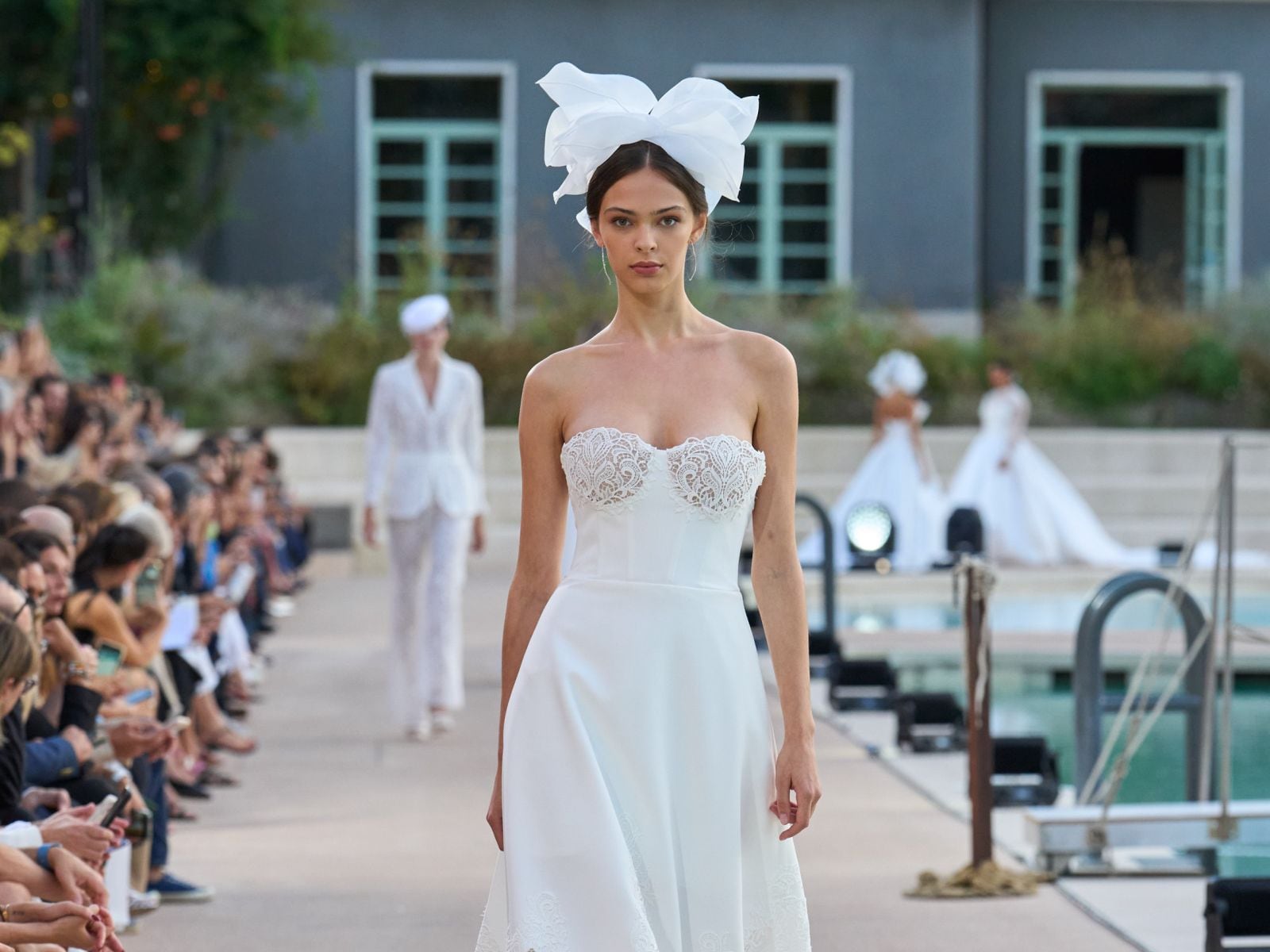 Dalla nuova collezione sposa di Atelier Emé alla campagna Zalando AI 2024: fashion recap della settimana  